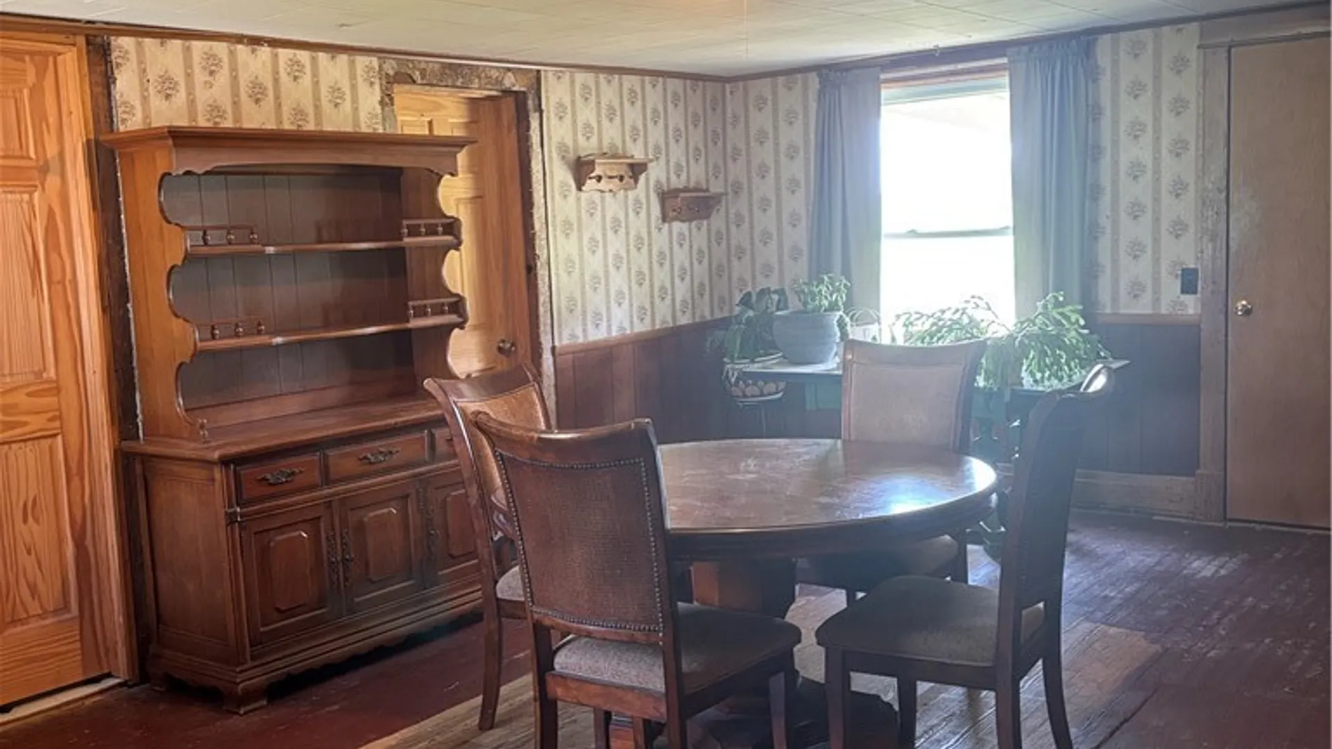 Property at 12114 Meahl Road, Newstead, NY 14001 2