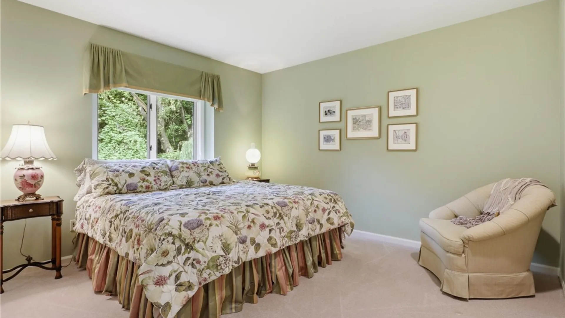 Property at 9 Pine Acres Drive, Pittsford, NY 14618 22