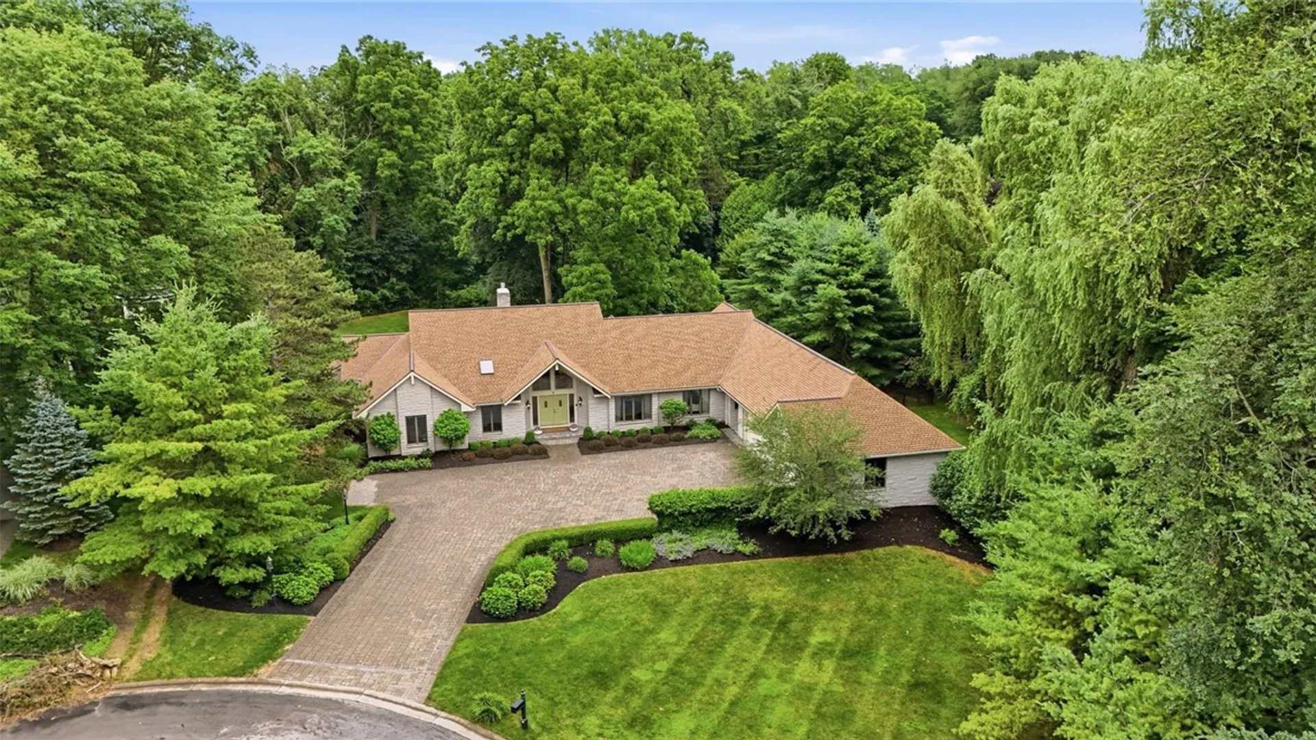 Property at 9 Pine Acres Drive, Pittsford, NY 14618 44
