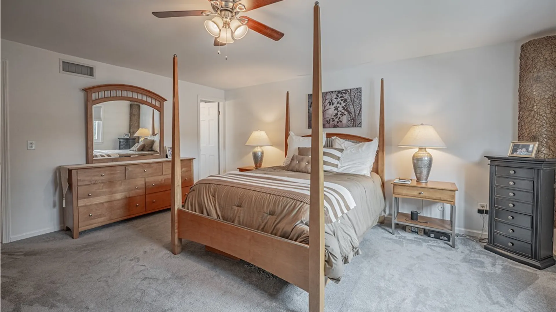 Property at 44 The Common, Lockport City, NY 14094 25