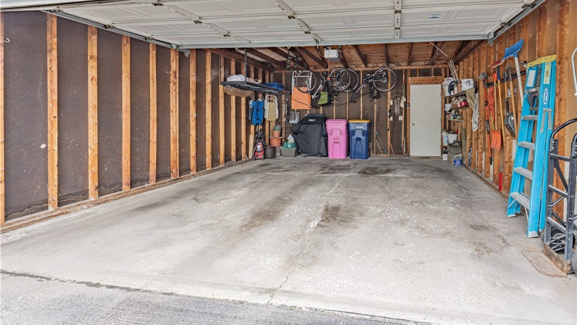 Property at 44 The Common, Lockport City, NY 14094 43