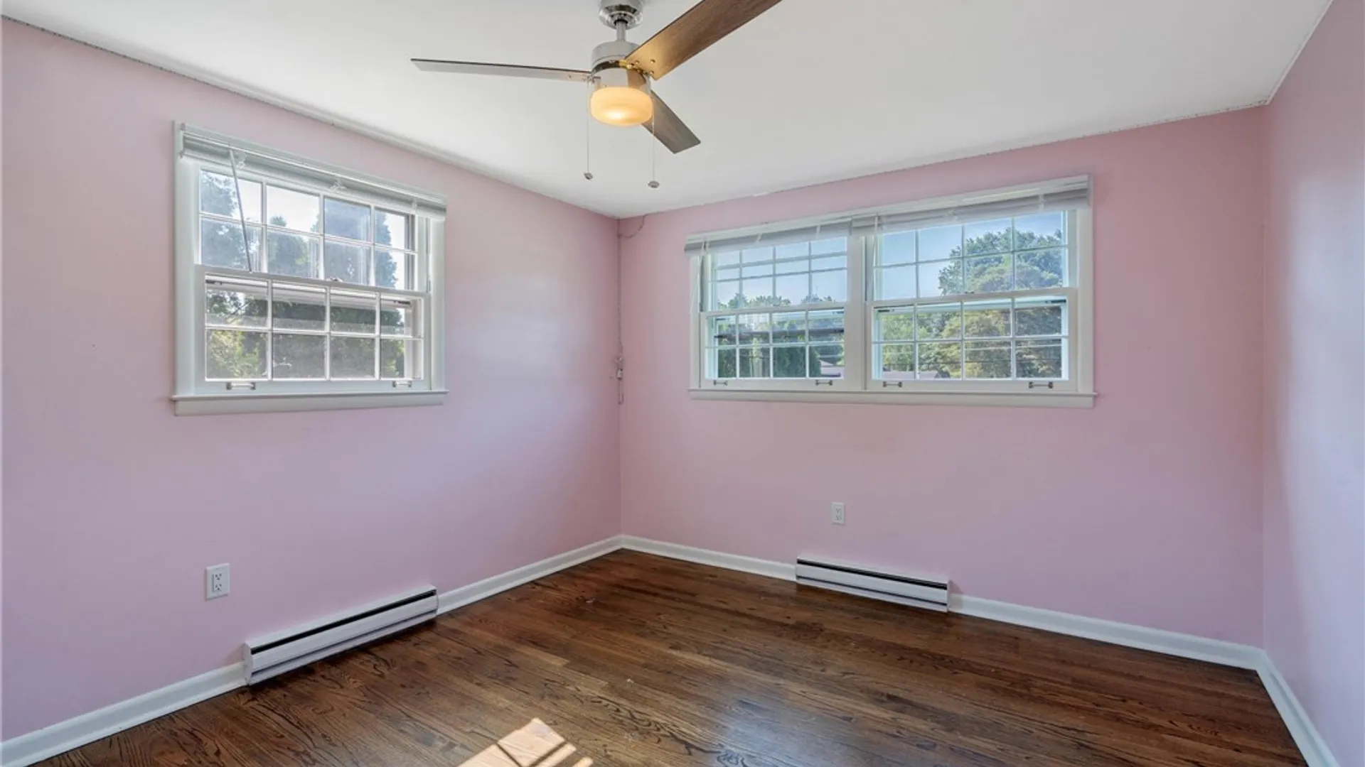 Property at 208 Manor Drive, Clay, NY 13212 25