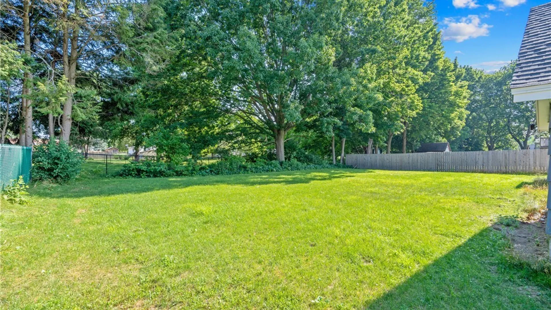 Property at 208 Manor Drive, Clay, NY 13212 39