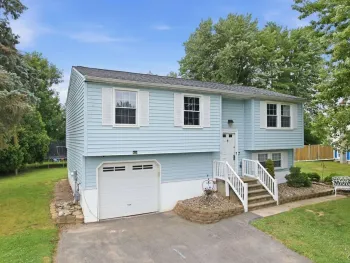 Property at 4006 Sandpiper Lane, Clay, NY 13090