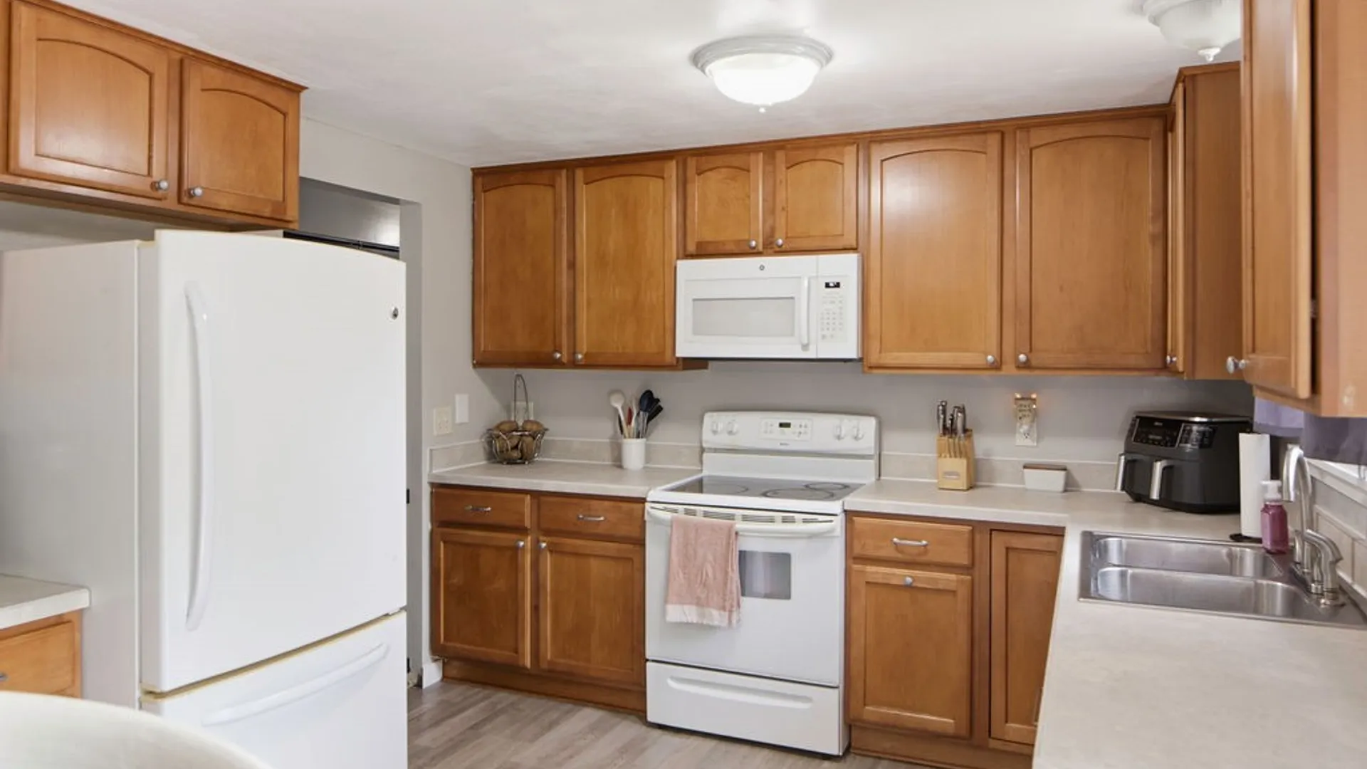 Property at 4006 Sandpiper Lane, Clay, NY 13090 9
