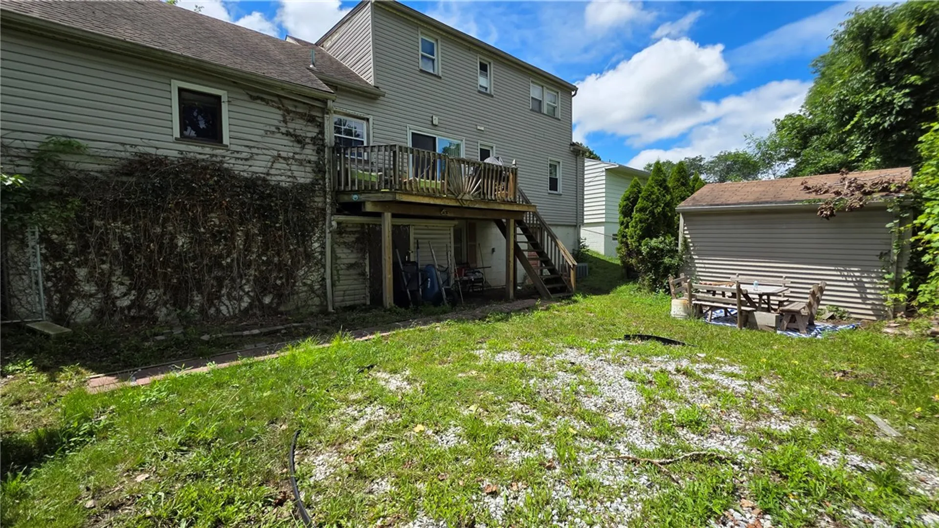 Property at 136 Teakwood Drive, Irondequoit, NY 14609 22
