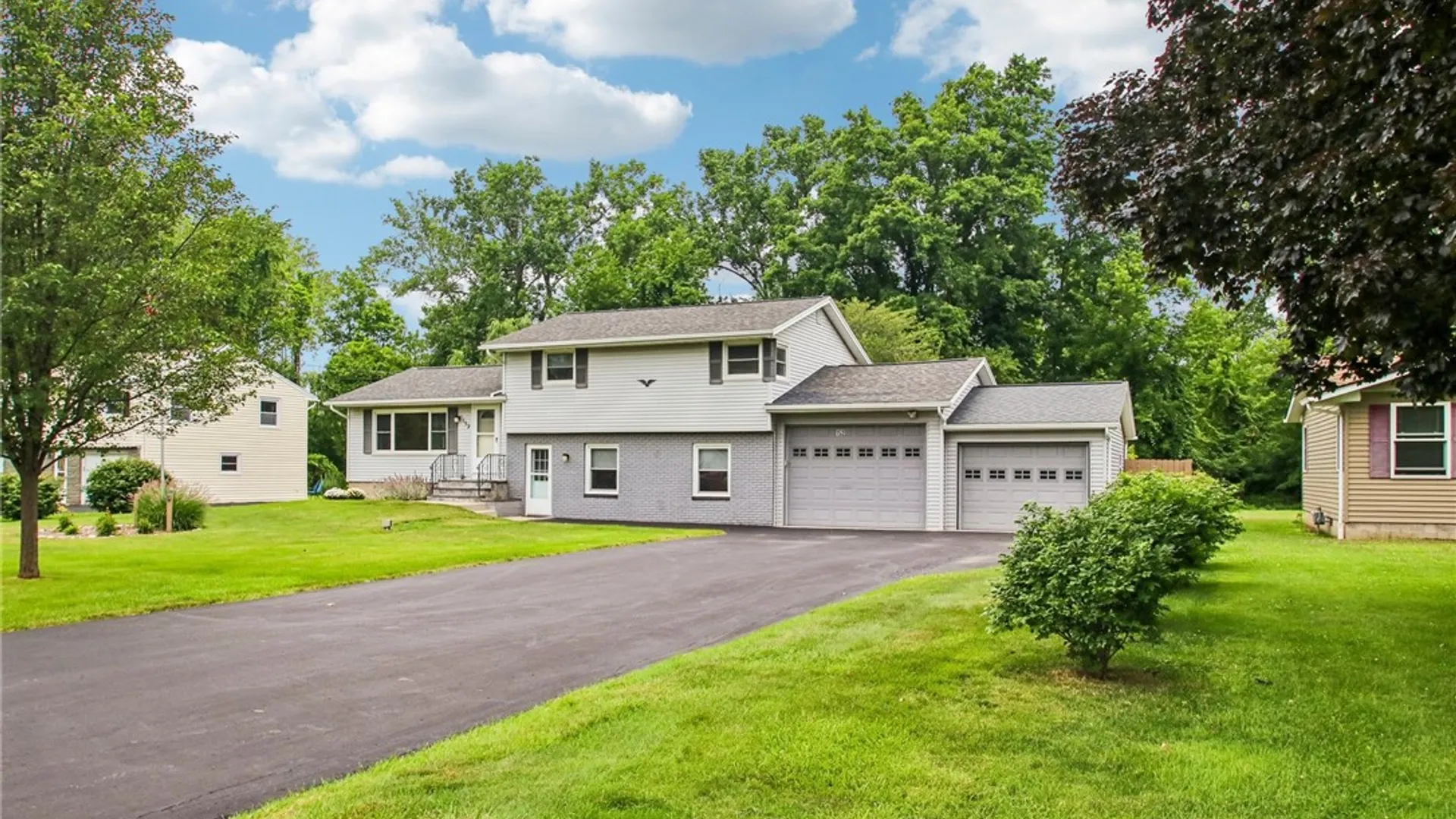 Property at 152 Gates Greece Townline Road, Greece, NY 14606 2