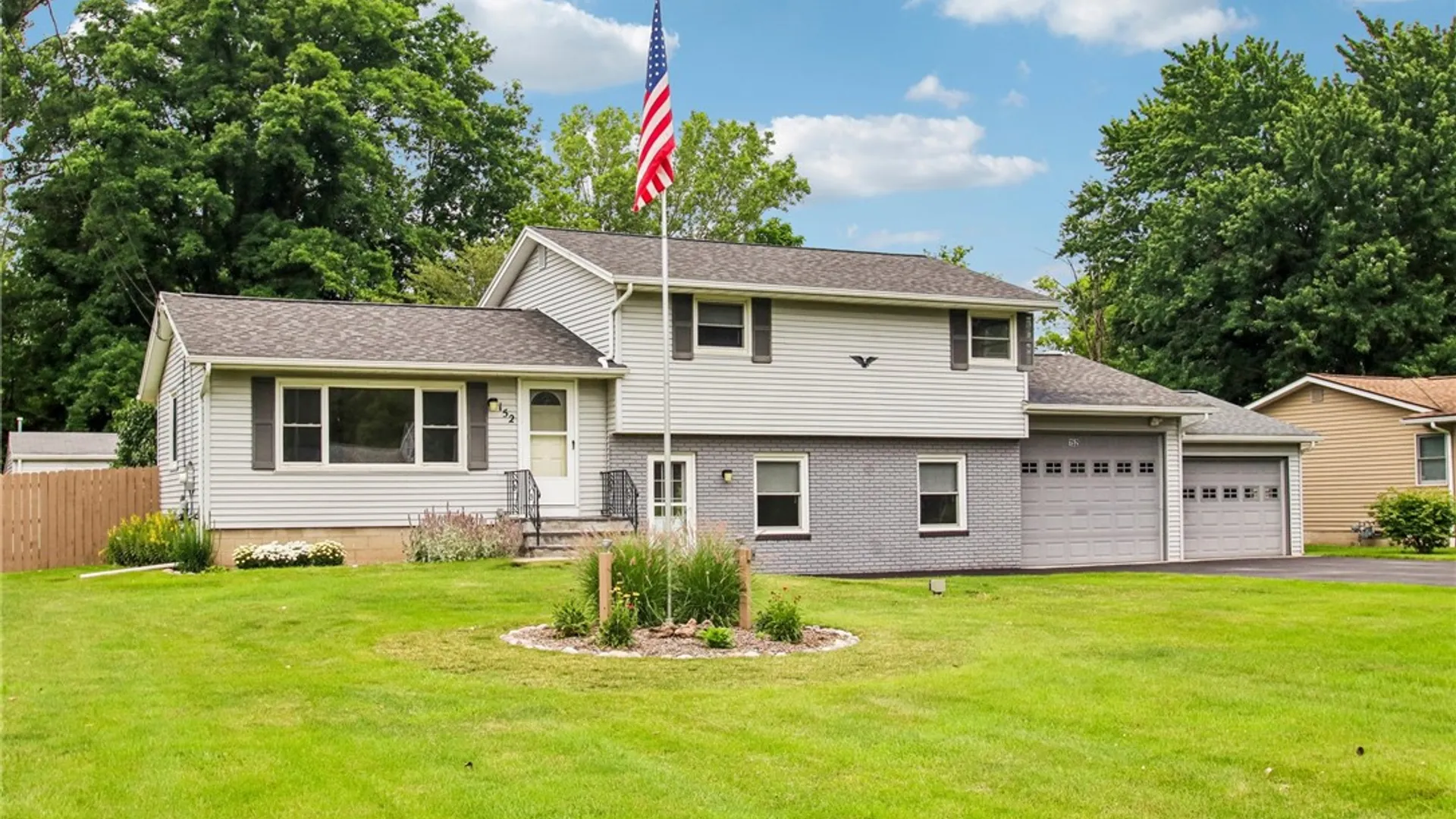 Property at 152 Gates Greece Townline Road, Greece, NY 14606 4