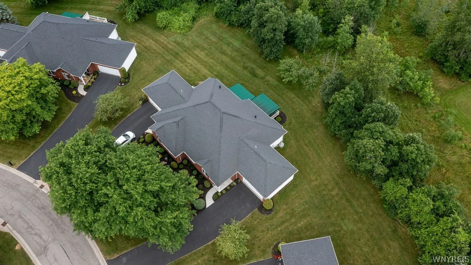 Property at 4877 Waterford Place, Lockport Town, NY 14094 11