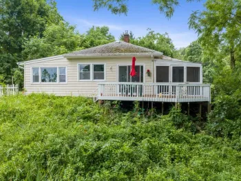 Property at 1070 Lake Road, Webster, NY 14580