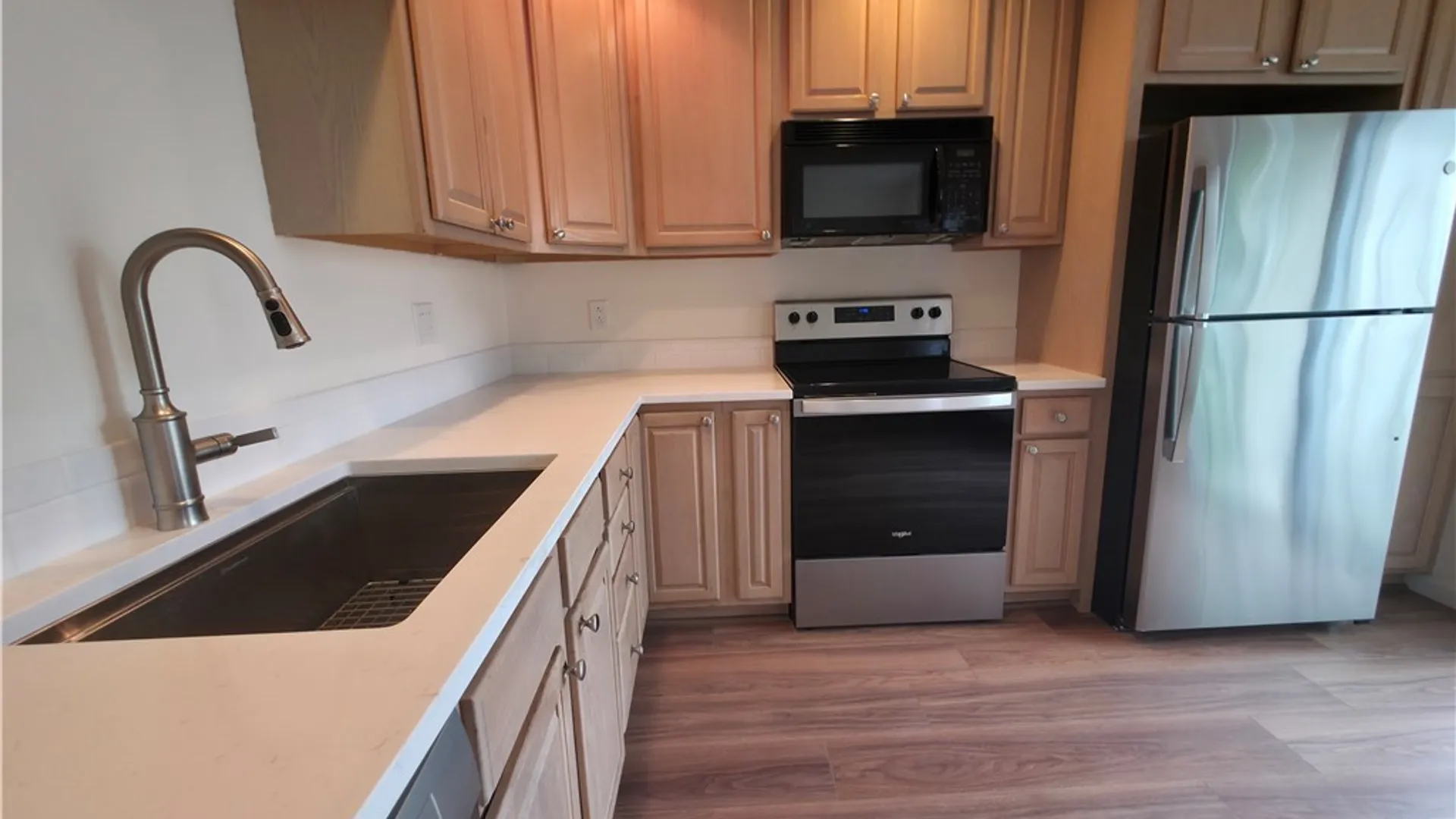 Property at 501 Natick Circle, Camillus, NY 13031 4