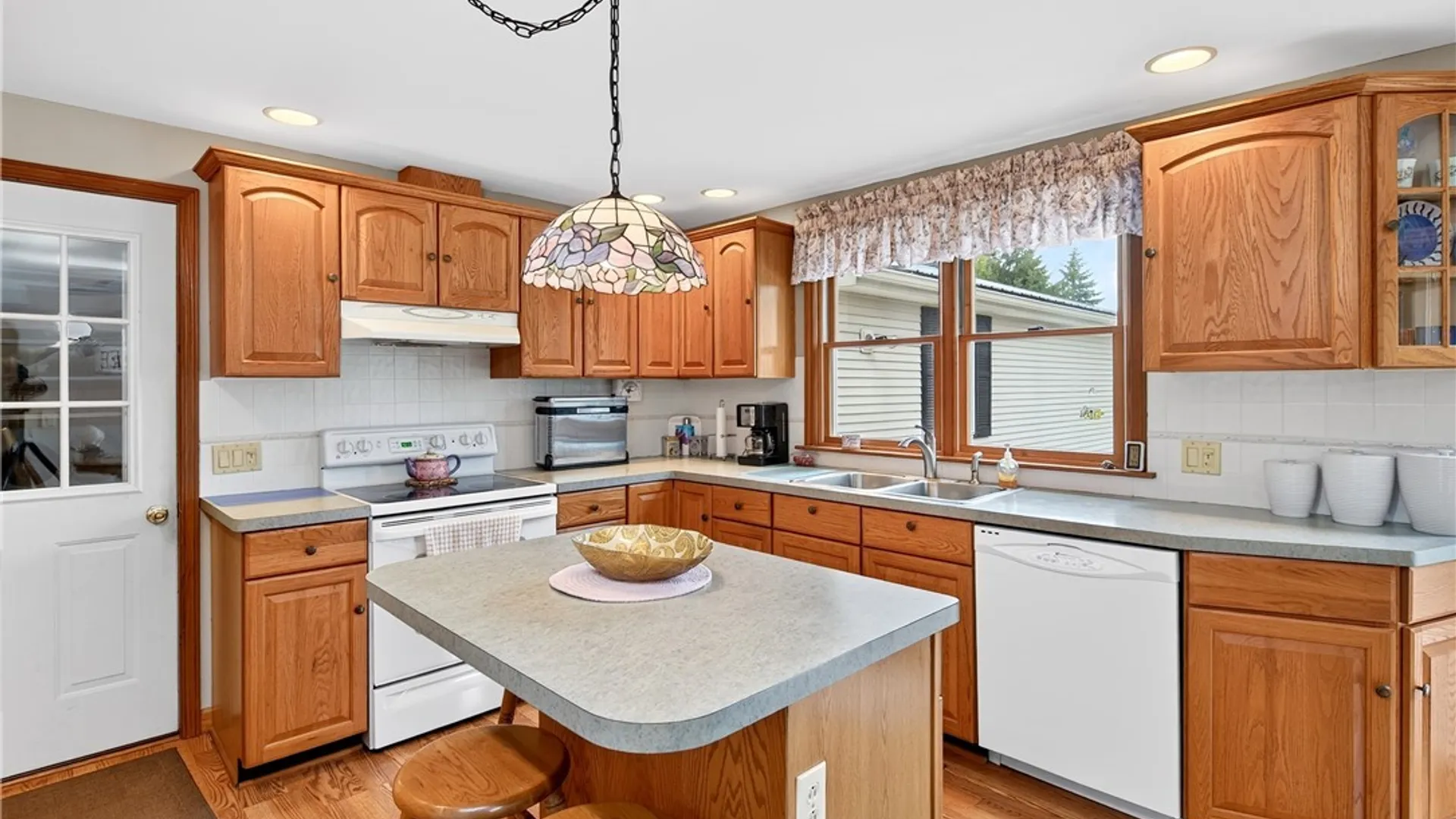 Property at 2915 Schoolview Road, Eden, NY 14057 23