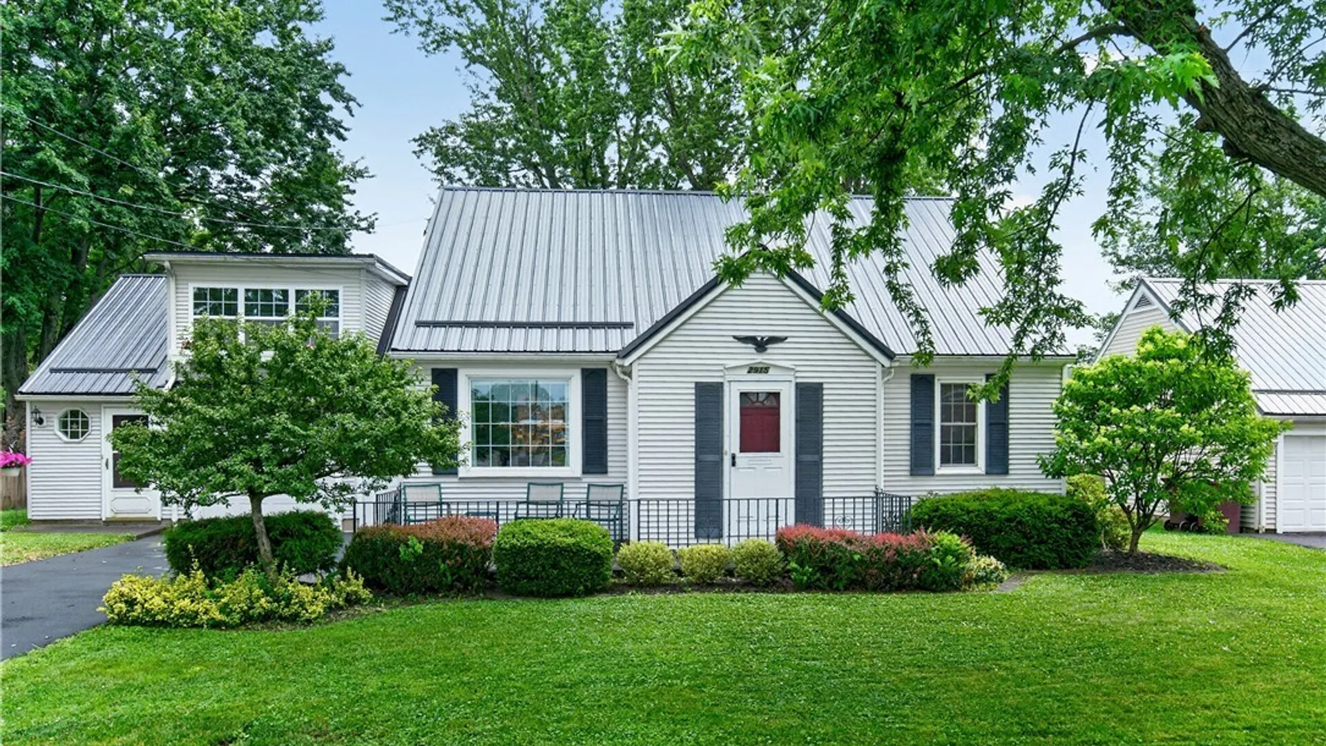 Property at 2915 Schoolview Road, Eden, NY 14057 3
