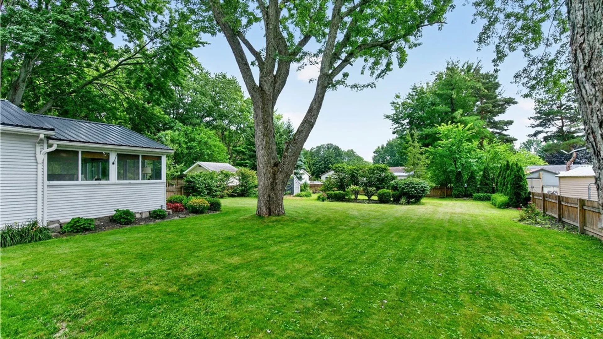 Property at 2915 Schoolview Road, Eden, NY 14057 6