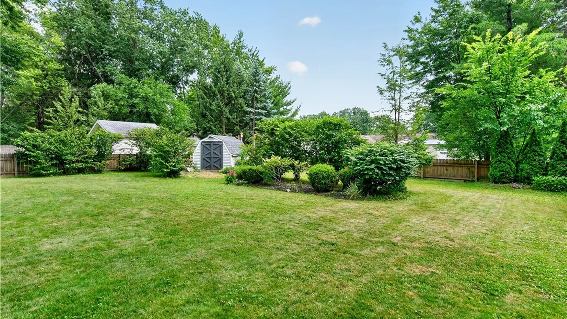 Property at 2915 Schoolview Road, Eden, NY 14057 7