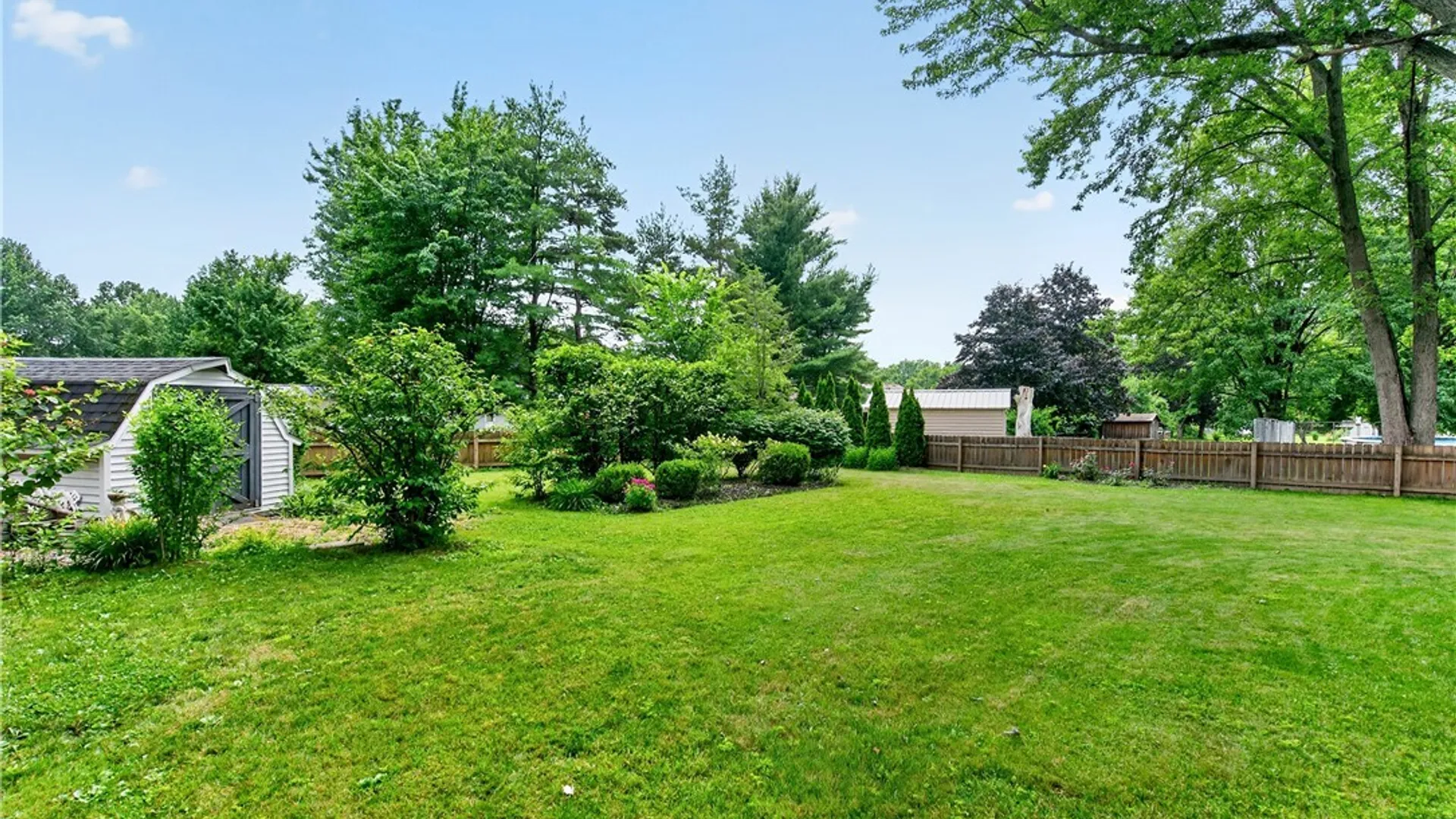 Property at 2915 Schoolview Road, Eden, NY 14057 9