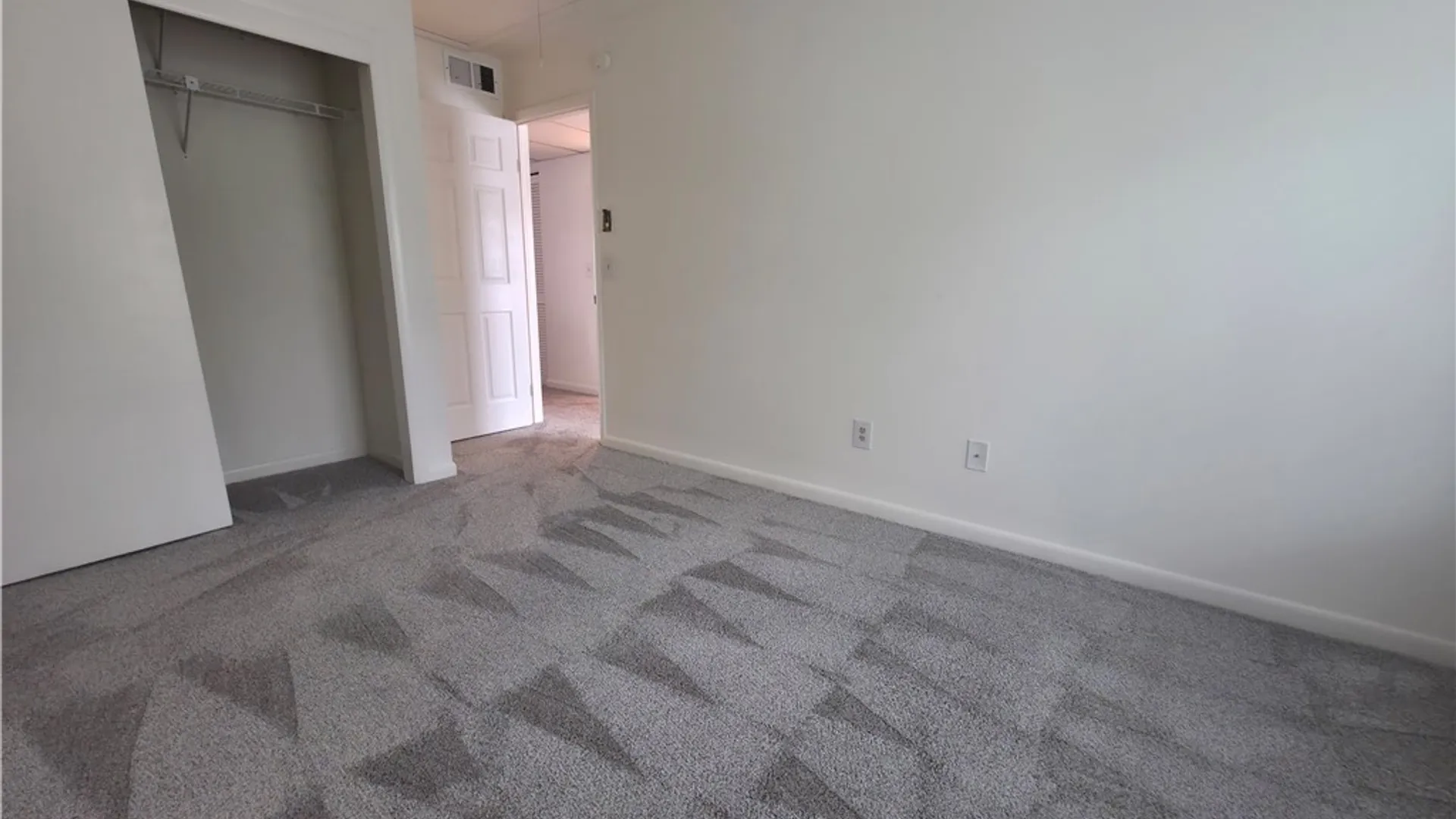 Property at 501 Natick Circle, Camillus, NY 13031 25