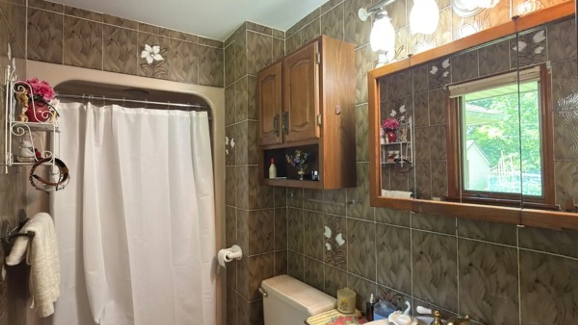 Property at 1835 N Forest Road, Amherst, NY 14221 19