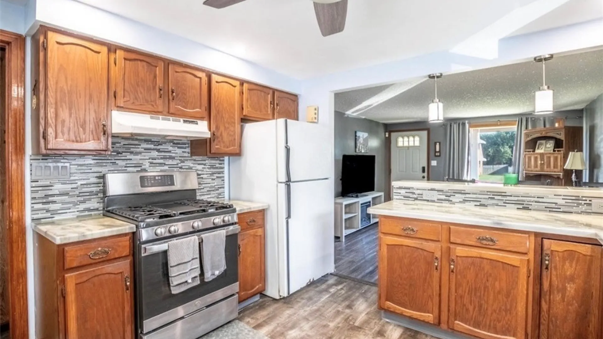 Property at 425 Cherokee Drive, Cheektowaga, NY 14225 10