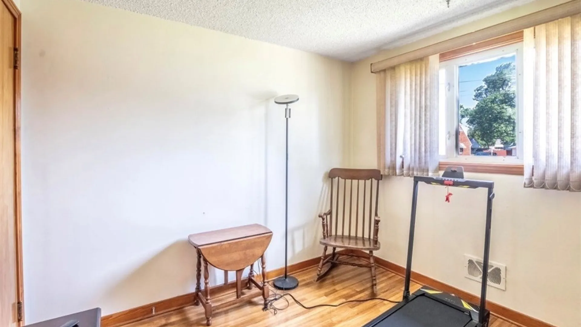 Property at 425 Cherokee Drive, Cheektowaga, NY 14225 12