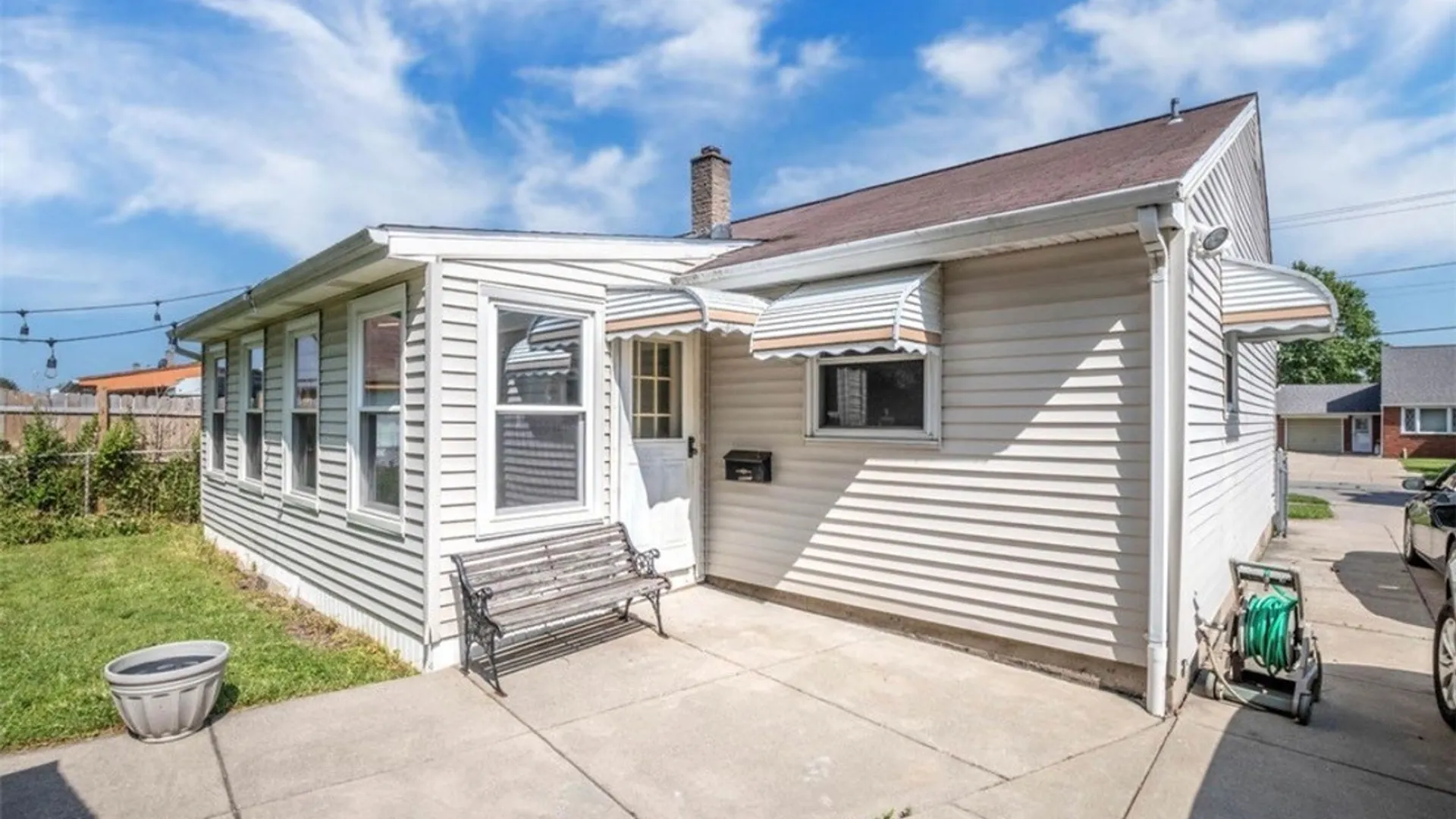 Property at 425 Cherokee Drive, Cheektowaga, NY 14225 26