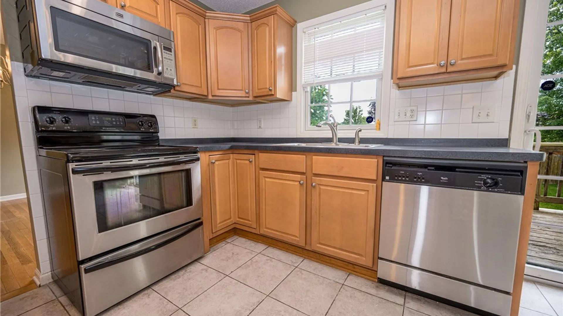 Property at 45 Sunset Creek Drive, West Seneca, NY 14224 10