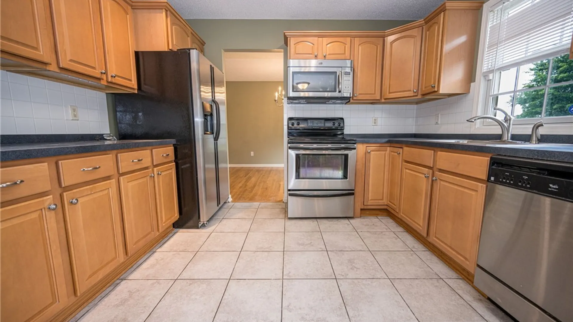 Property at 45 Sunset Creek Drive, West Seneca, NY 14224 11