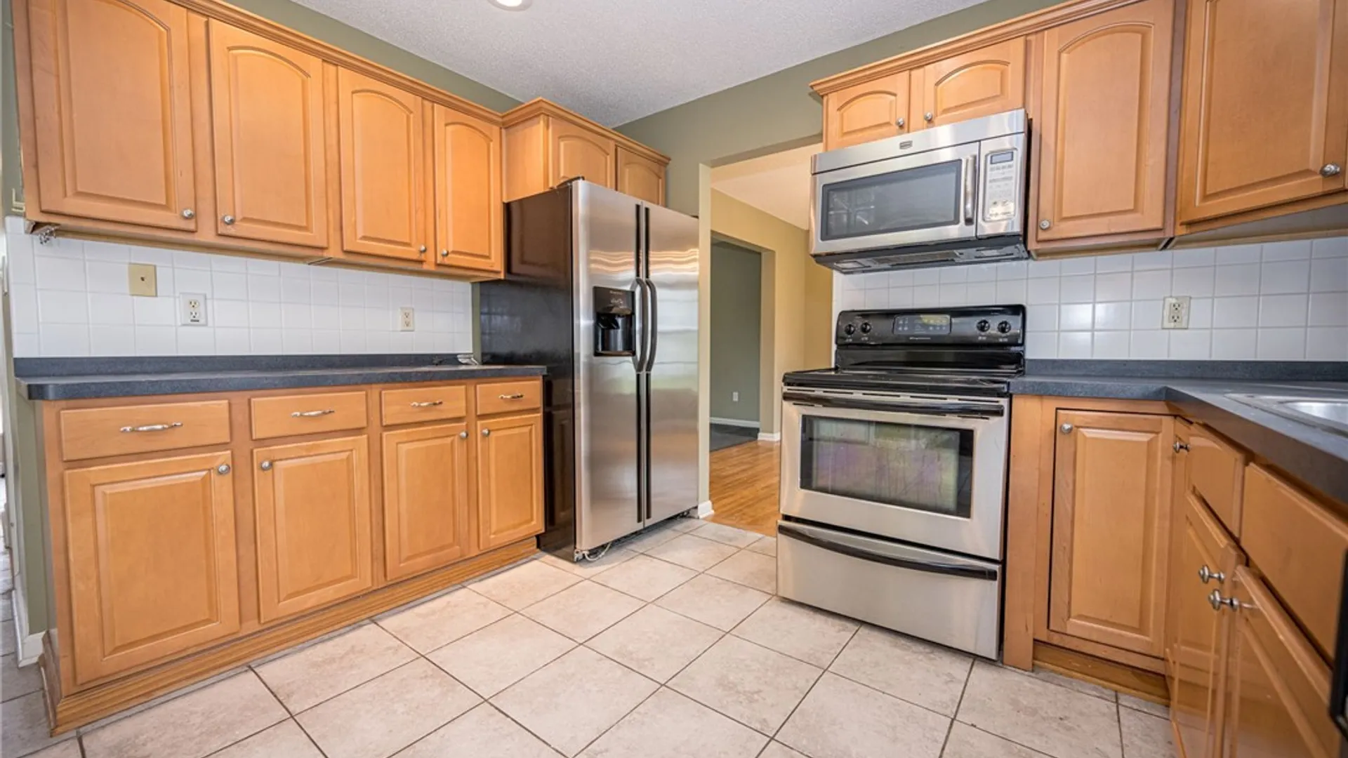 Property at 45 Sunset Creek Drive, West Seneca, NY 14224 12