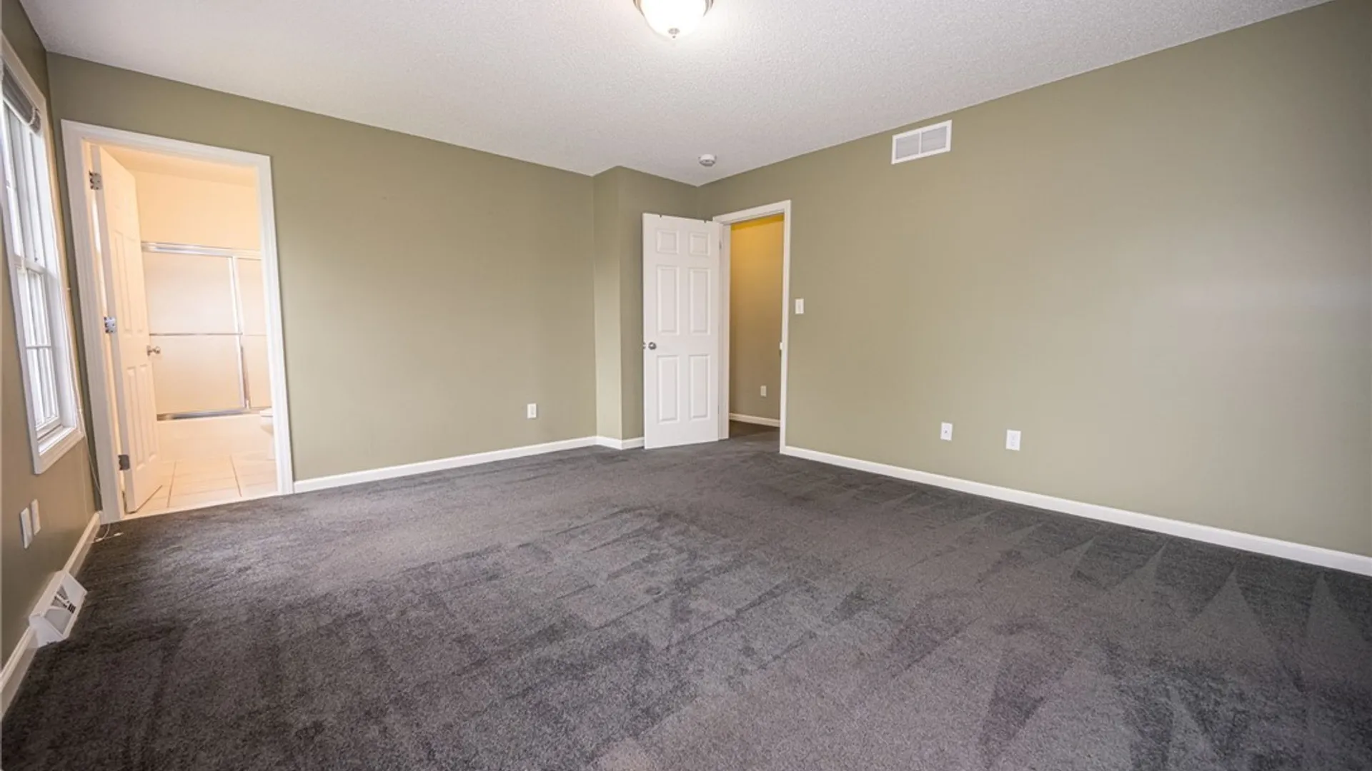 Property at 45 Sunset Creek Drive, West Seneca, NY 14224 34