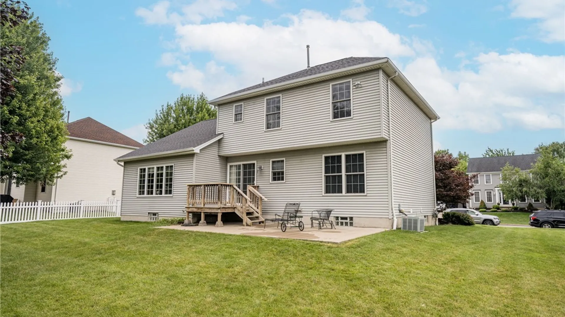 Property at 45 Sunset Creek Drive, West Seneca, NY 14224 44