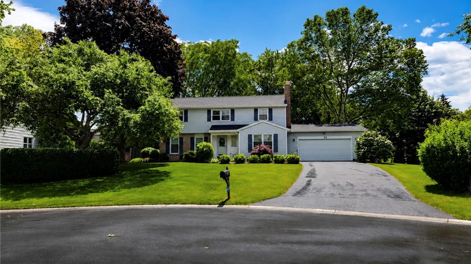 Property at 76 Bromley Road, Pittsford, NY 14534 4