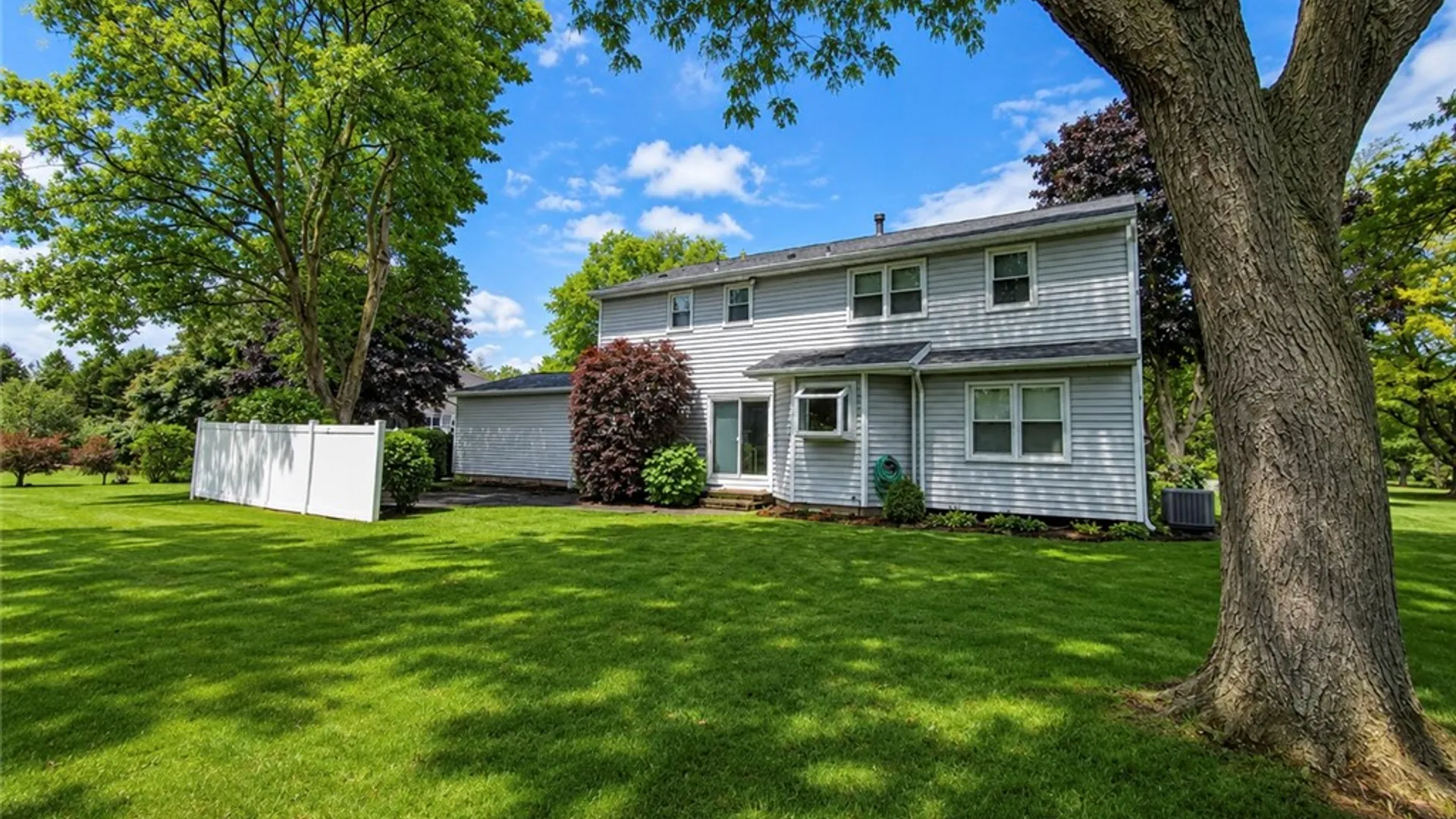 Property at 76 Bromley Road, Pittsford, NY 14534 45