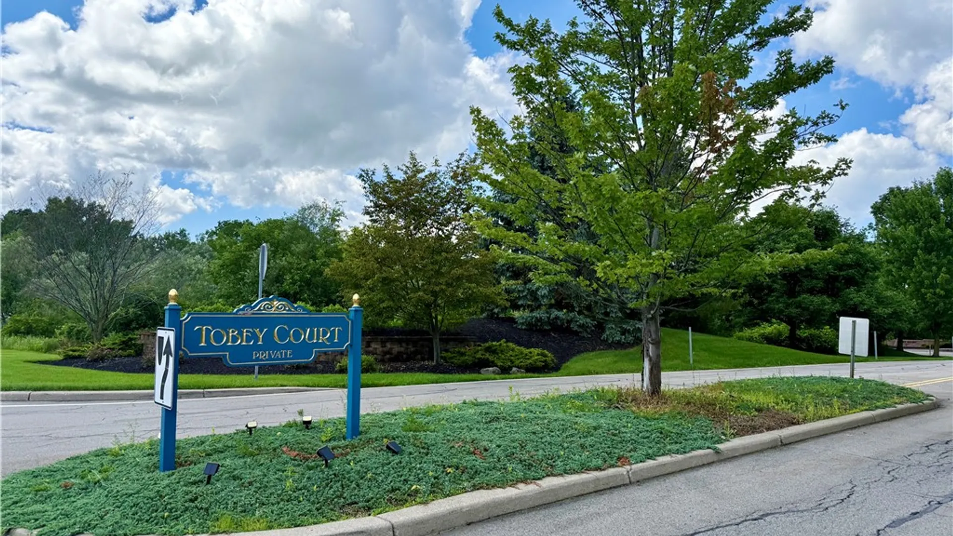Property at 13 Tobey Court, Pittsford, NY 14534 33