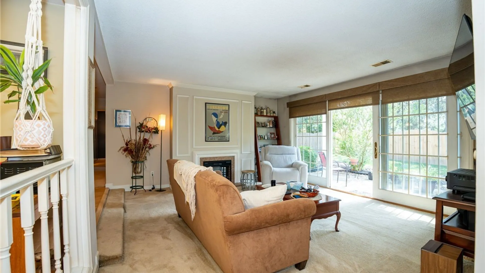 Property at 2 Hickory Hill Road, Amherst, NY 14221 5