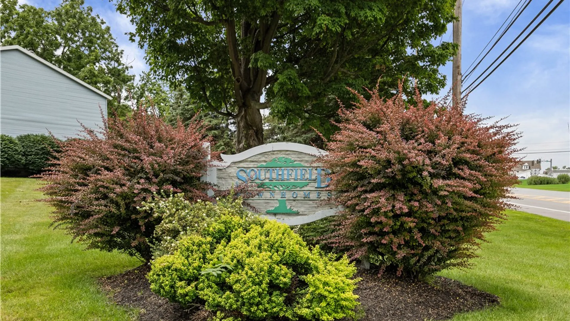 Property at 87 Southfield Drive, Webster, NY 14580 23