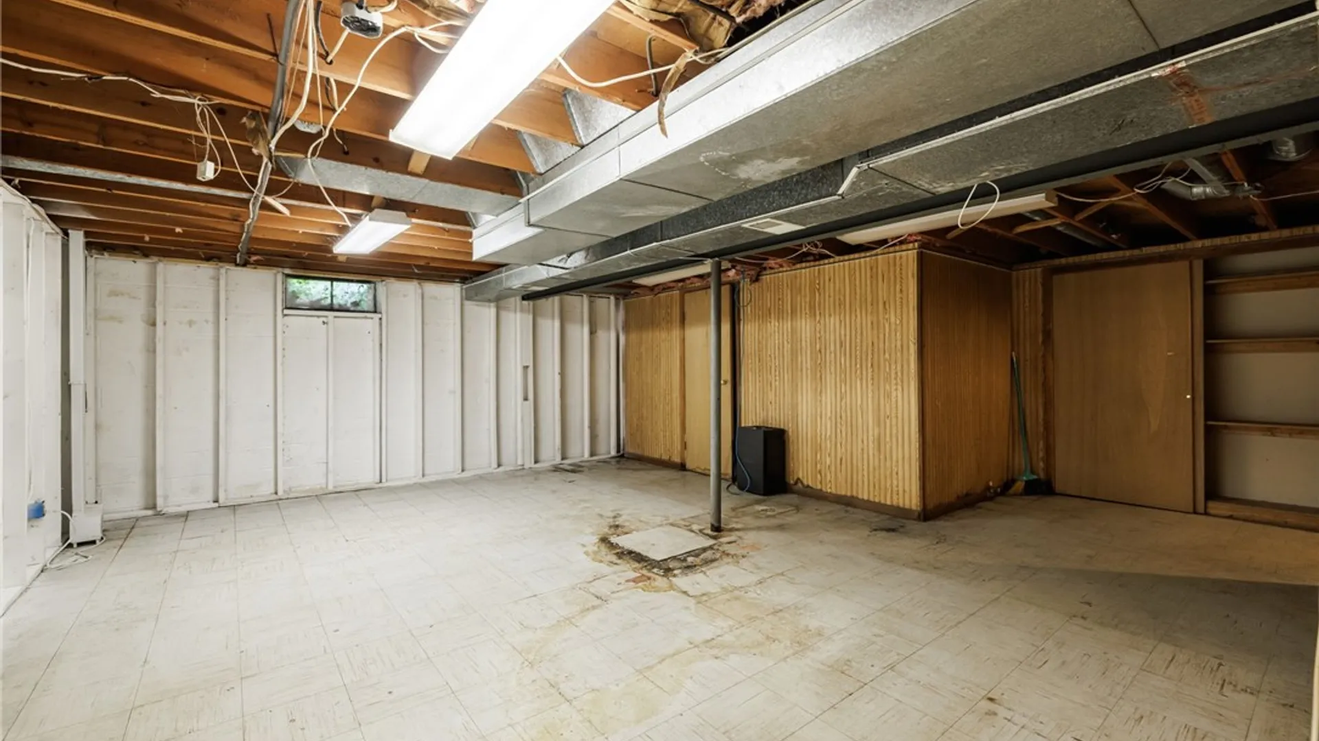 Property at 37 Heatherwood Road, Perinton, NY 14450 30