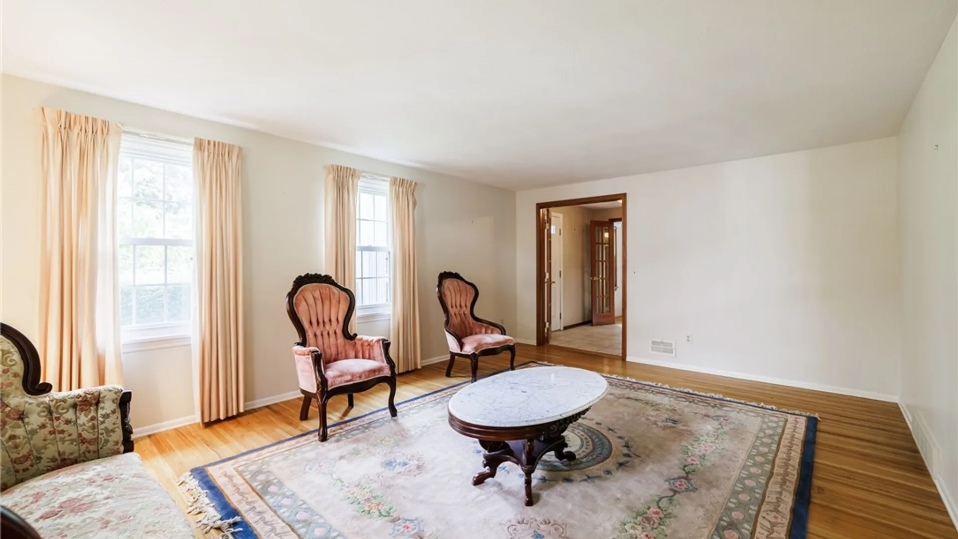 Property at 37 Heatherwood Road, Perinton, NY 14450 32