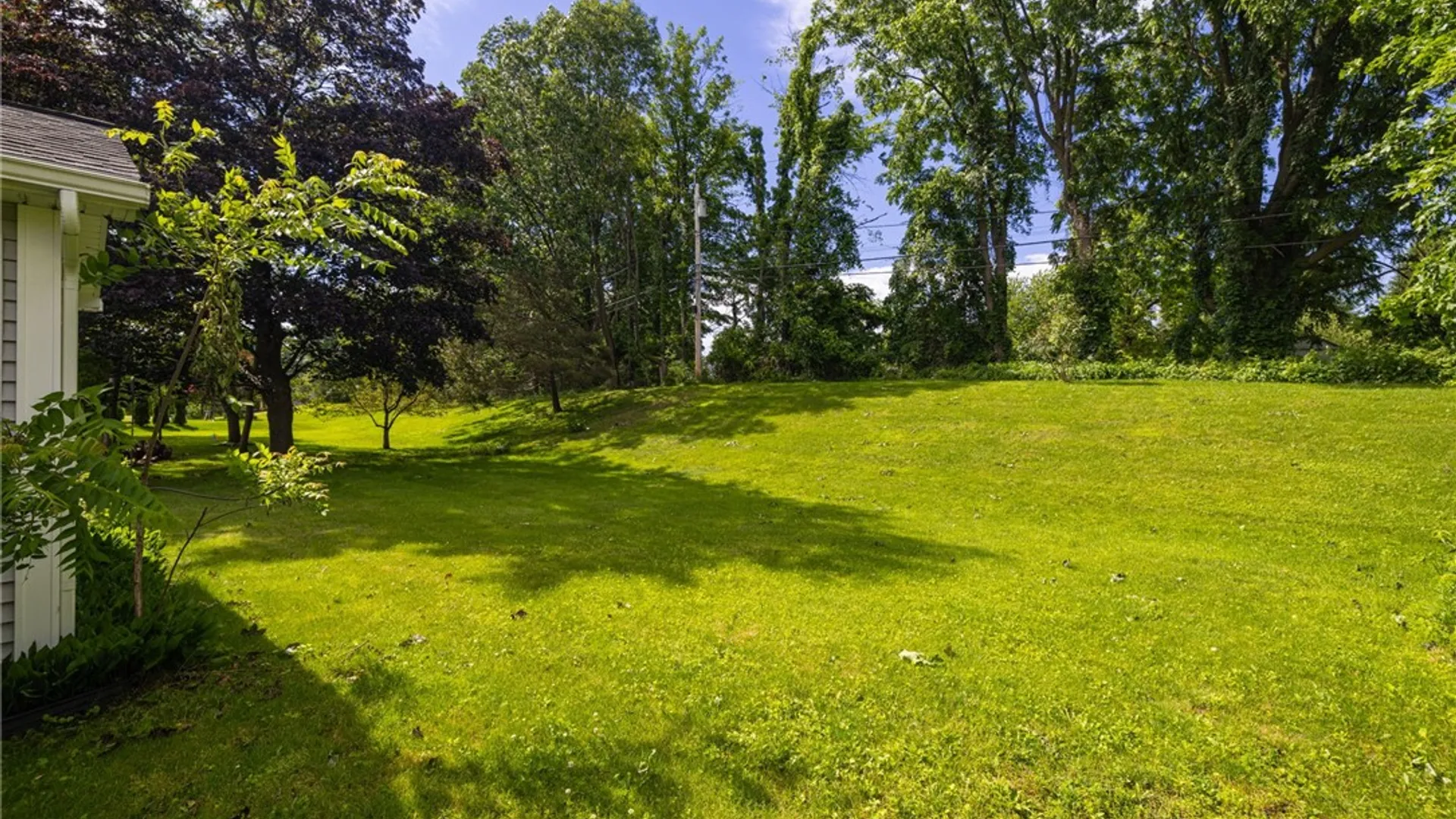 Property at 37 Heatherwood Road, Perinton, NY 14450 40