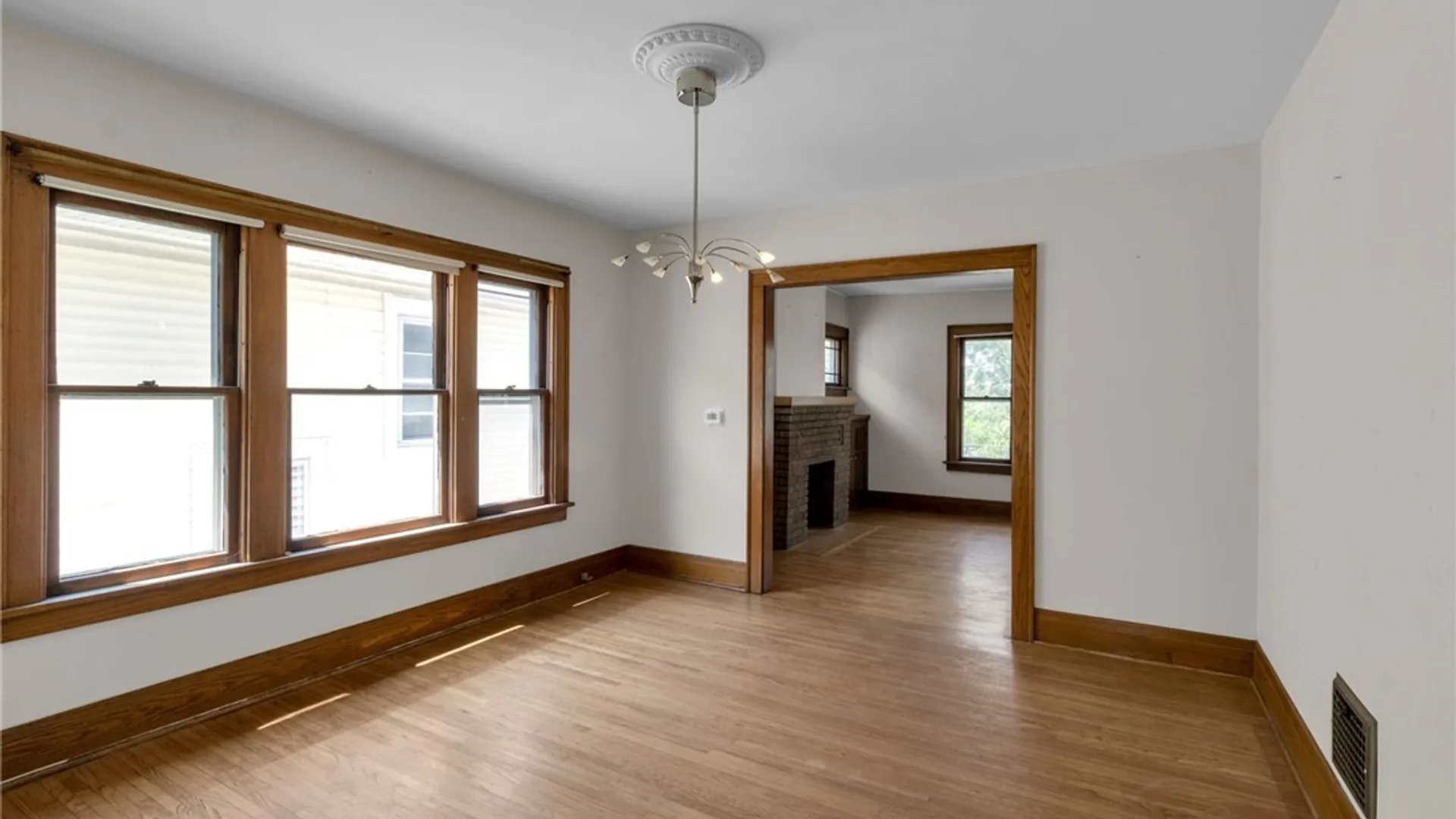 Property at 136 Lincoln Boulevard, Tonawanda, NY 14217 26