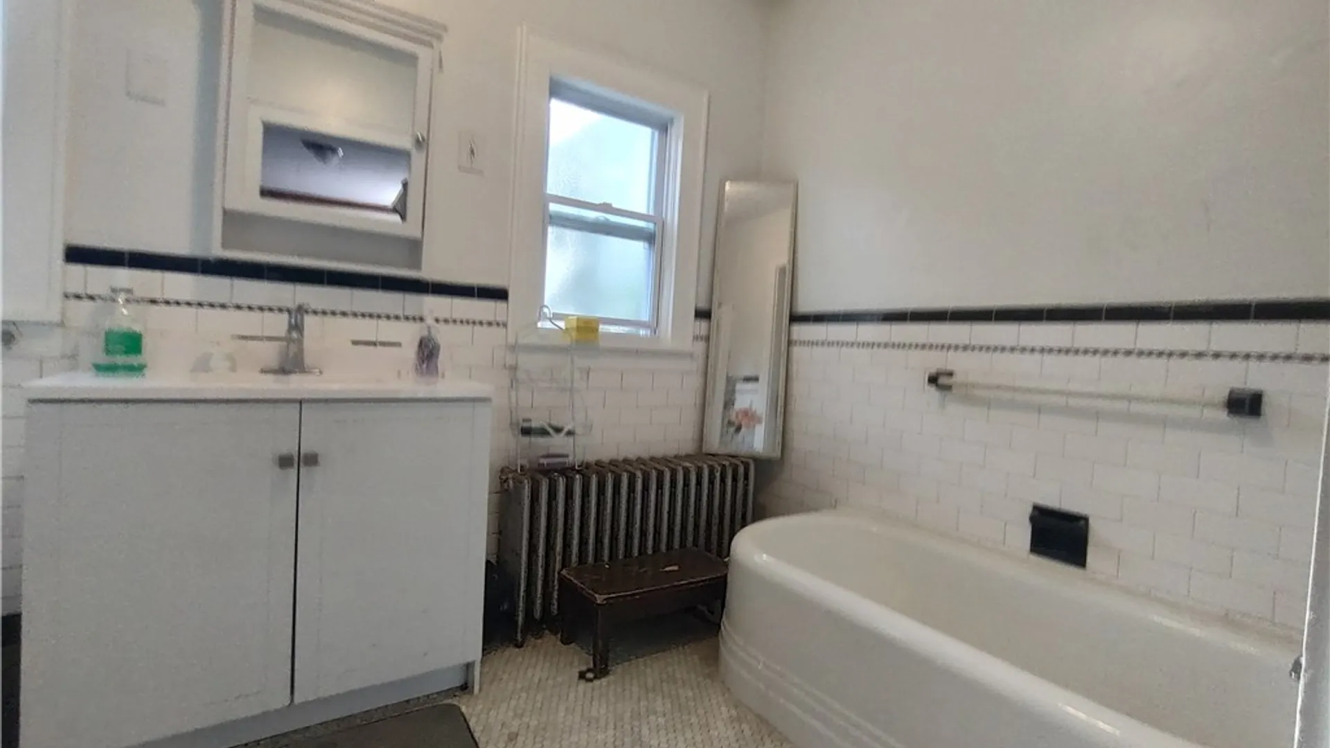 Property at 29 Hillcrest Street, Rochester, NY 14609 16