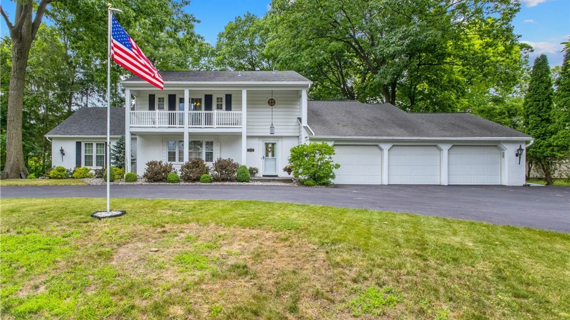 Property at 111 Treeland Circle, Geddes, NY 13219 2