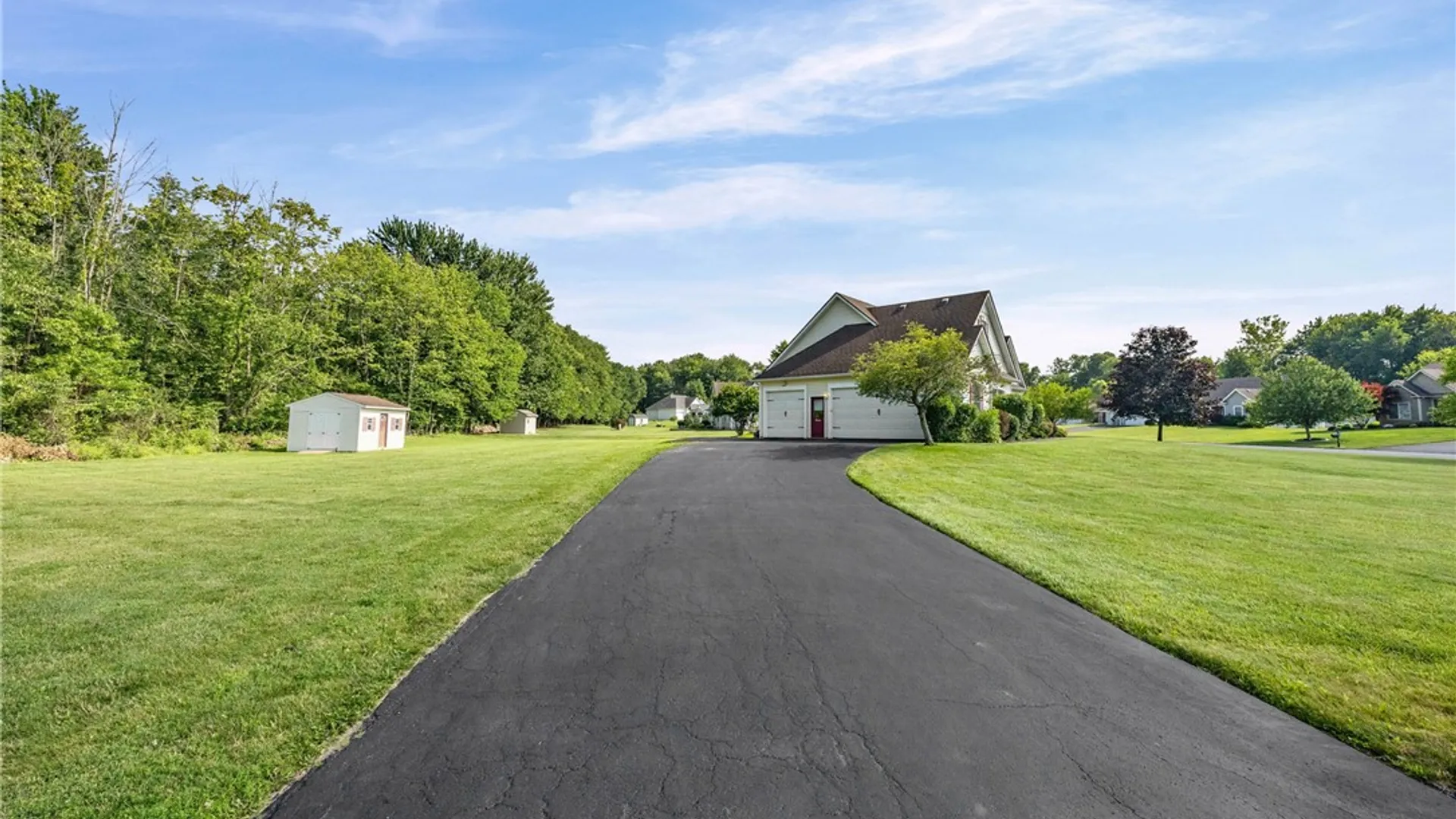 Property at 1886 Surrey Crossing, Ontario, NY 14519 2