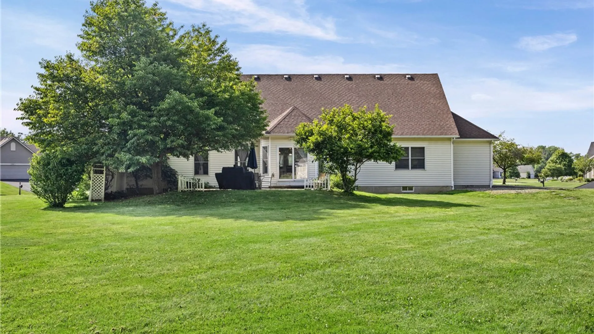 Property at 1886 Surrey Crossing, Ontario, NY 14519 49