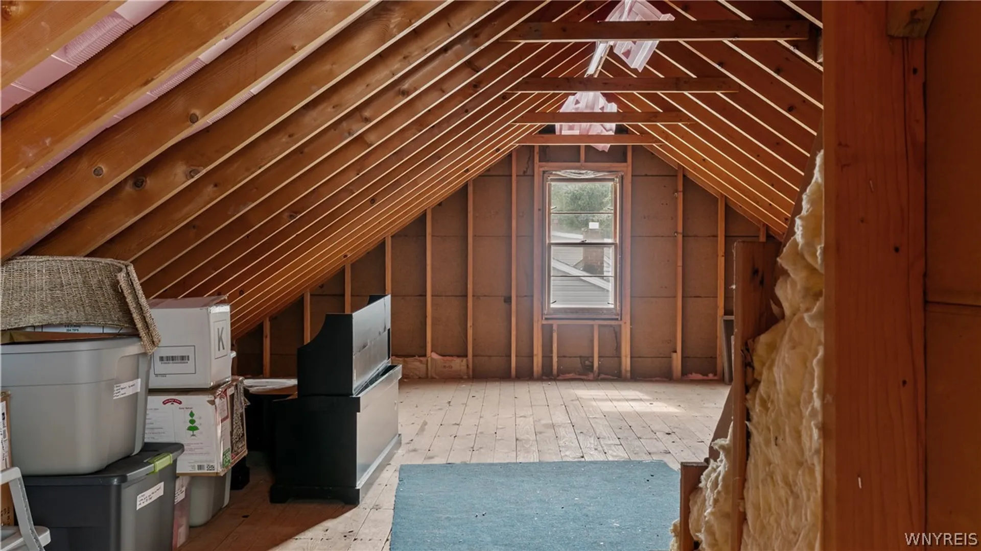 Property at 28 Singer Drive, West Seneca, NY 14224 25