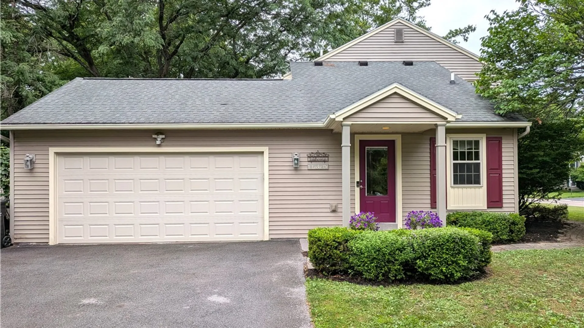 Property at 1 Locke Drive, Pittsford, NY 14534 2