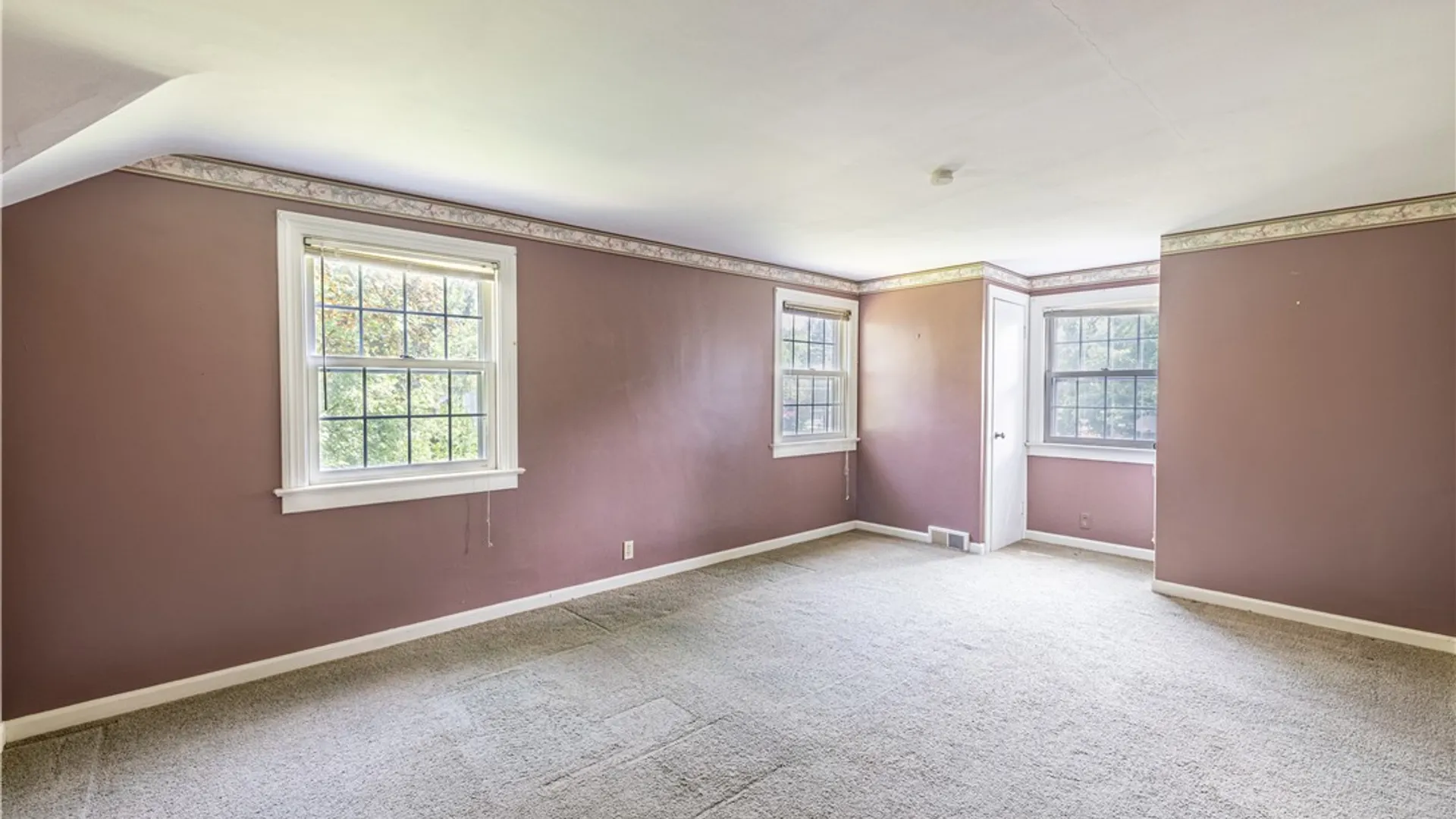 Property at 2949 Elmwood Avenue, Brighton, NY 14618 19