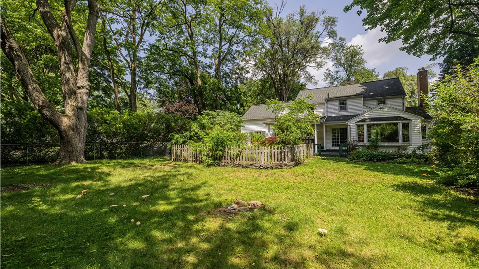 Property at 2949 Elmwood Avenue, Brighton, NY 14618 29