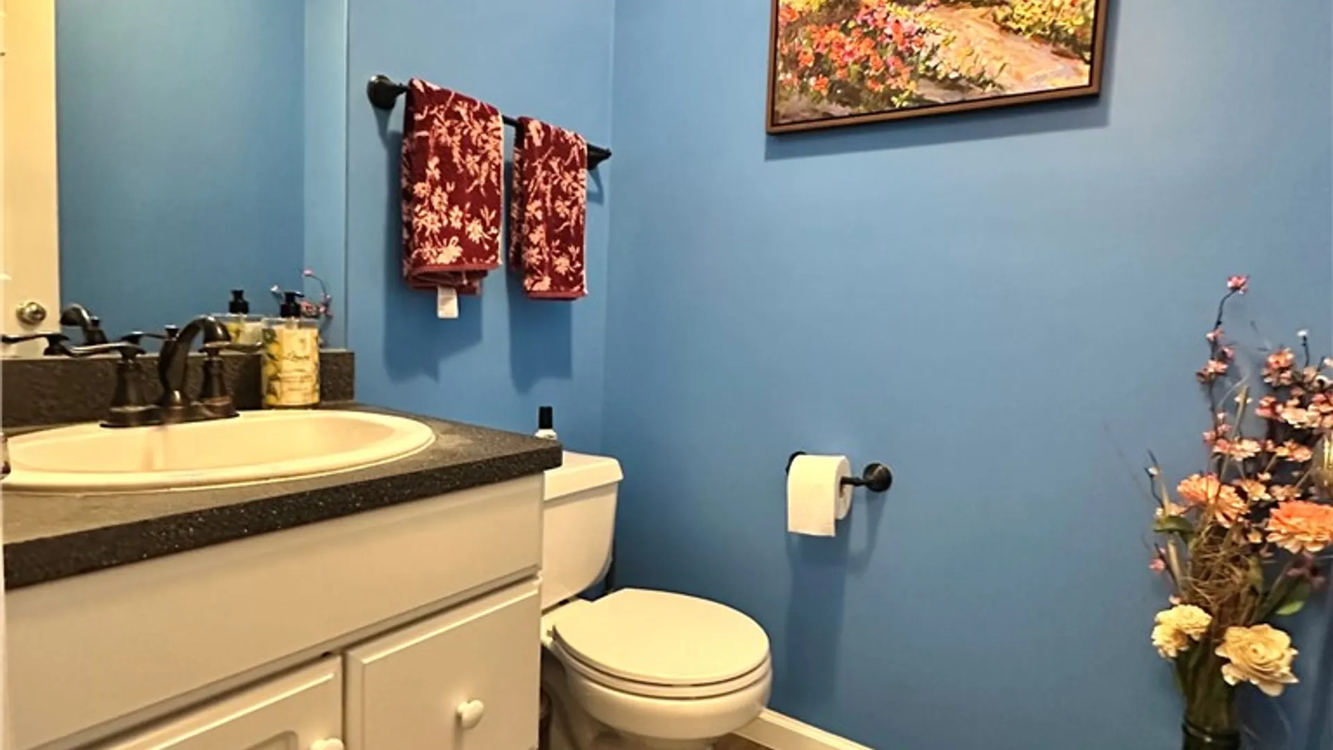 Property at 34 Hale Circle, Greece, NY 14612 10