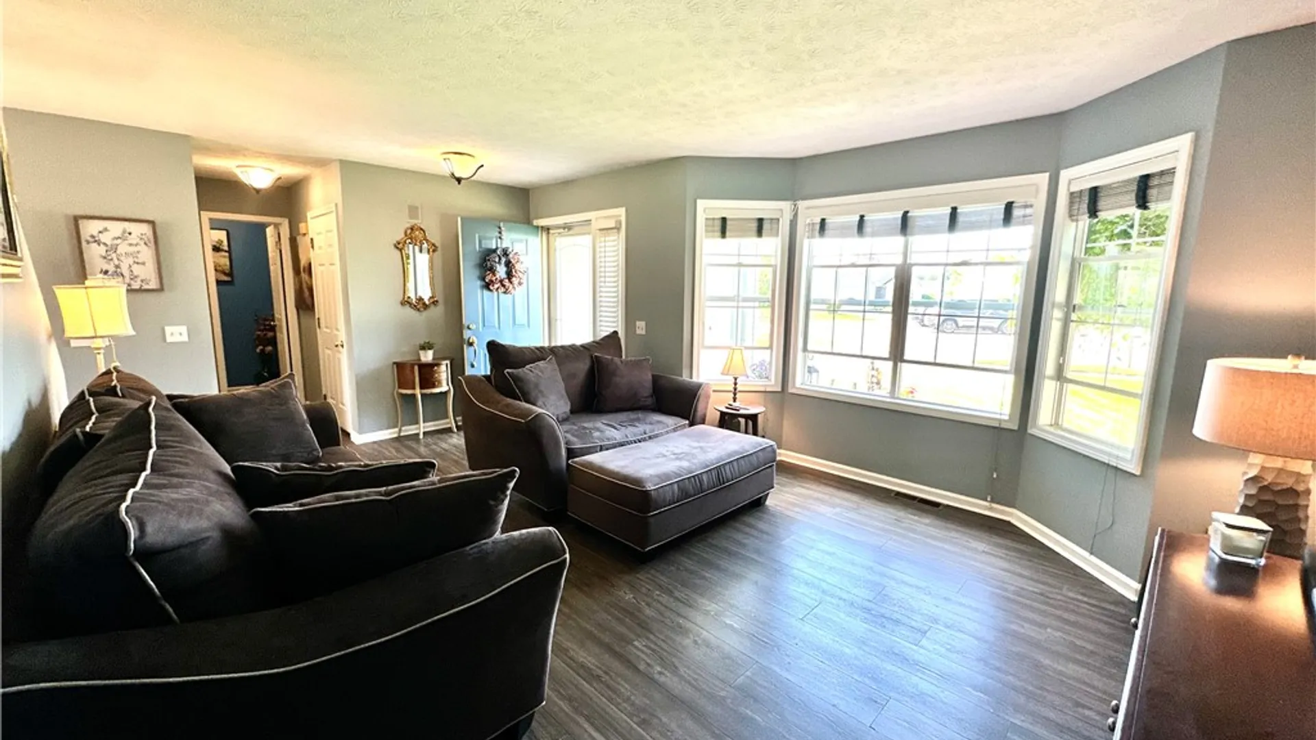 Property at 34 Hale Circle, Greece, NY 14612 15