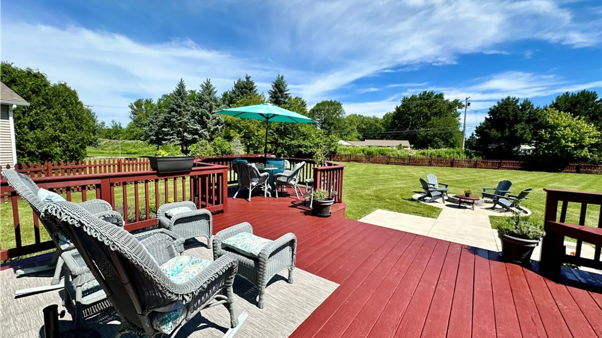 Property at 34 Hale Circle, Greece, NY 14612 22
